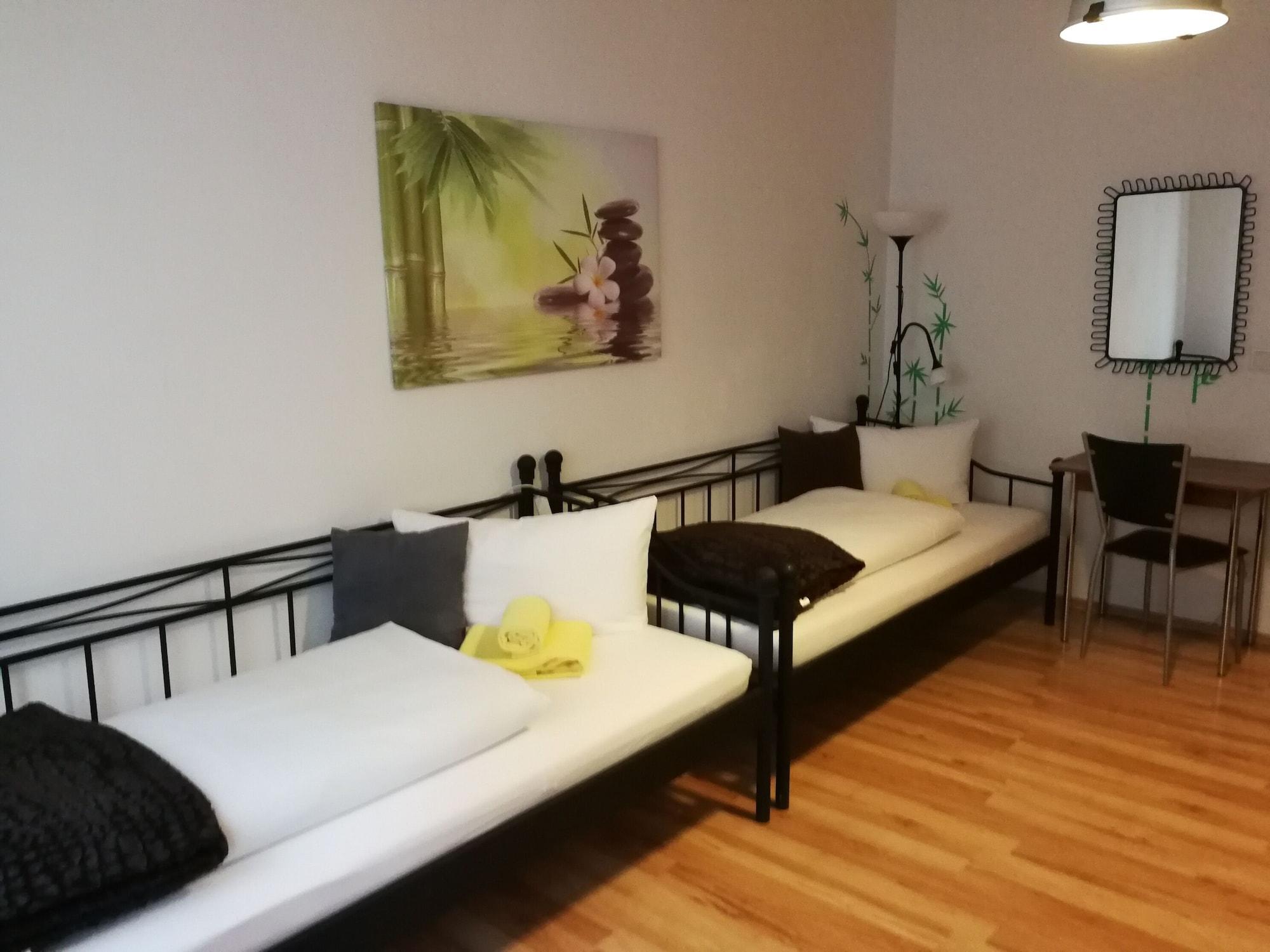 Sultania's Melanchthon Hotel Nuremberg Bagian luar foto
